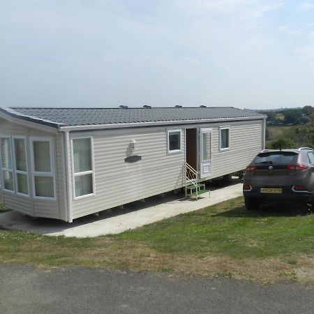 Cwtch Caravans Little Haven Eksteriør billede